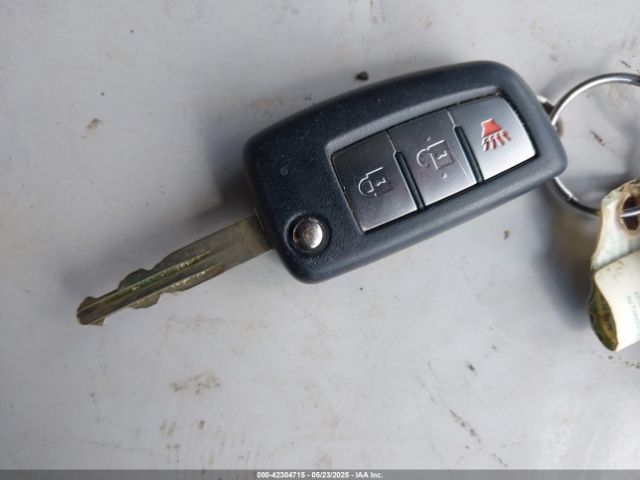 JN8AT2MT4GW018038 Nissan Rogue