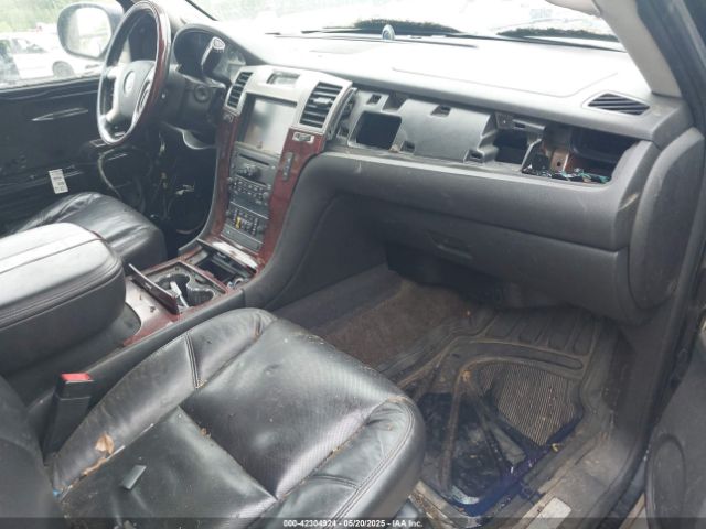 2010 CADILLAC ESCALADE 1GYUKBEF1AR158861 Photo 4