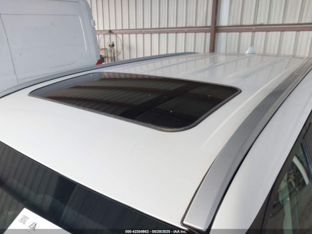 5TDKDRAH6PS007743 Toyota Highlander Xle