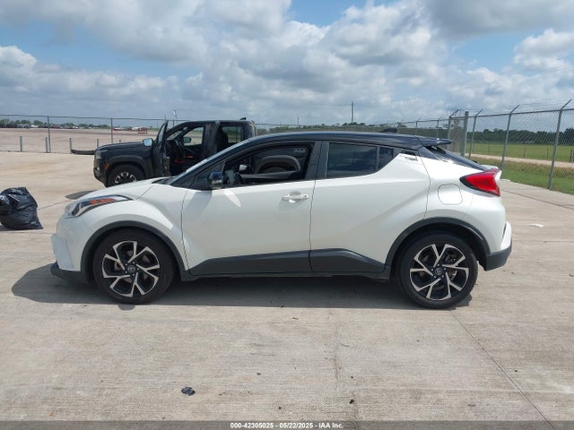 JTNKHMBX6K1036948 Toyota C-HR XLE