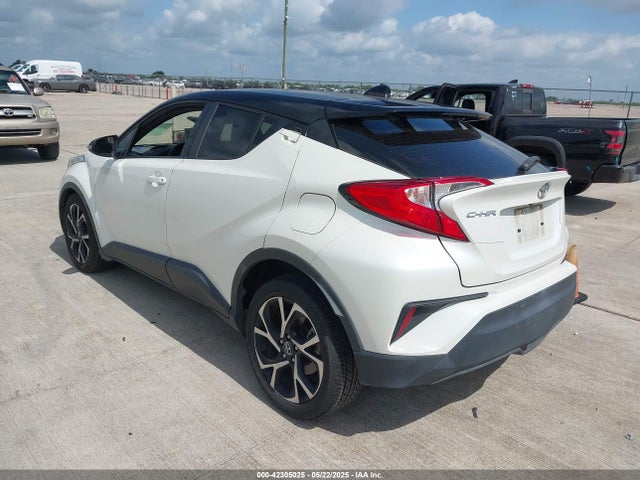 JTNKHMBX6K1036948 Toyota C-HR XLE
