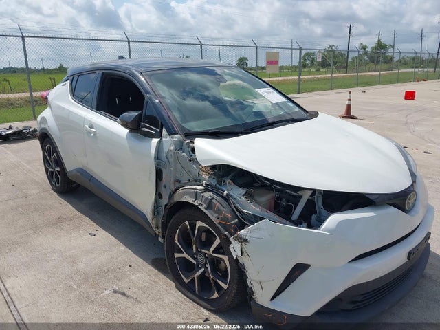 JTNKHMBX6K1036948 Toyota C-HR XLE