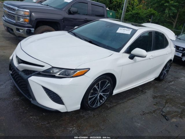 2018 TOYOTA CAMRY 4T1B11HK8JU674775 Photo 1