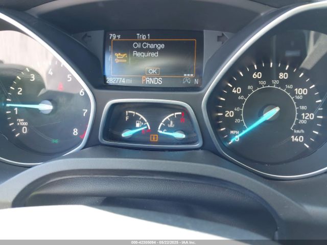 1FMCU0GD5KUB19907 Ford ESCAPE SE