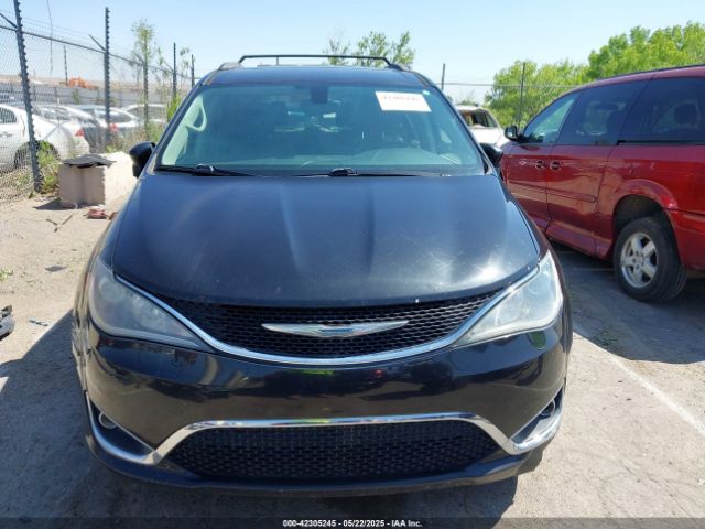 2C4RC1BG2HR642106 Chrysler Pacifica Touring-l