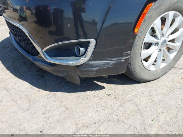 2C4RC1BG2HR642106 Chrysler Pacifica Touring-l