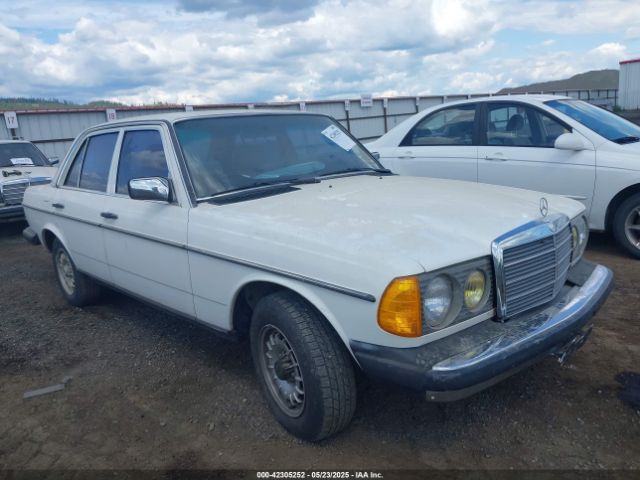 1984 MERCEDES-BENZ 300 WDBAB33A9EA161712