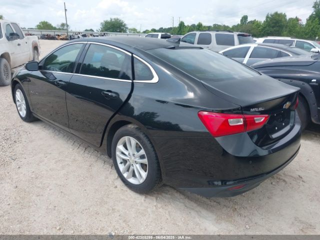 2017 CHEVROLET MALIBU 1G1ZE5ST1HF112594 Photo 2