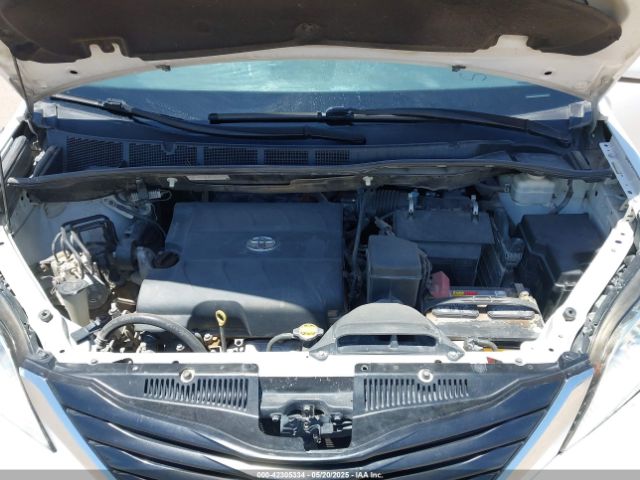 2014 TOYOTA SIENNA 5TDKK3DC2ES461181 Photo 9