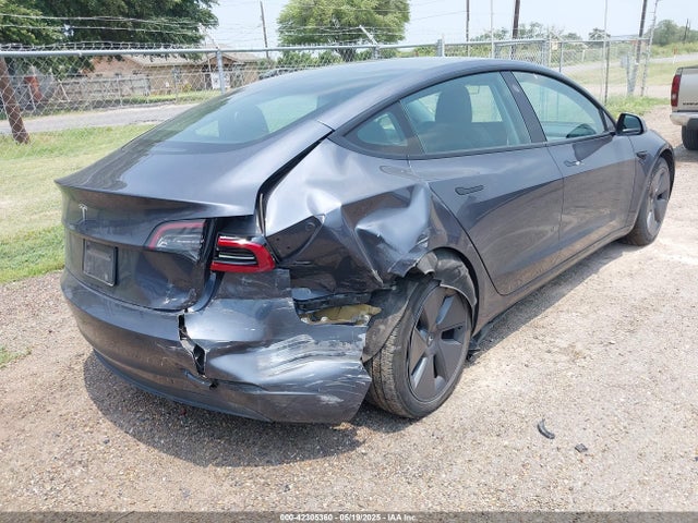 2023 TESLA MODEL 3 5YJ3E1EA7PF409243 Photo 3
