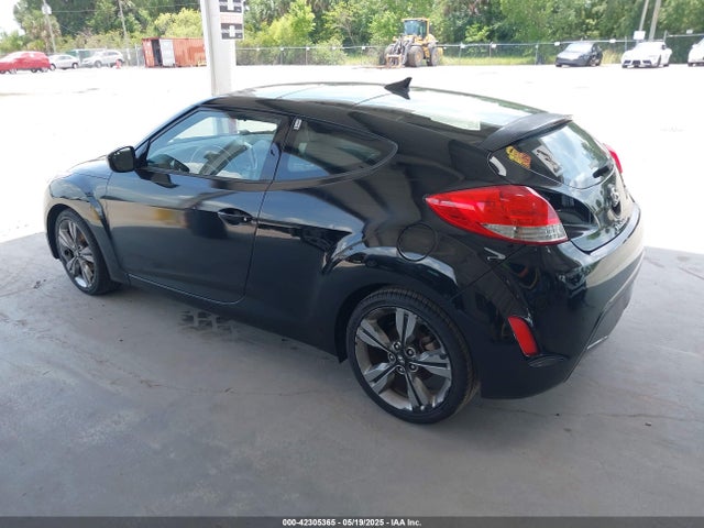Hyundai Veloster 2016 KMHTC6AD0GU257960 Image 3