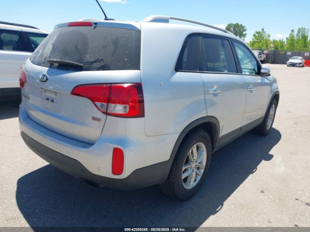 5XYKTCA63EG544532 KIA SORENTO LX