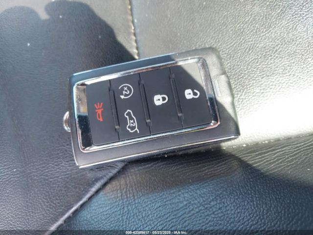 2022 JEEP GRAND CHEROKEE L 1C4RJKBG1N8565926 Photo 10