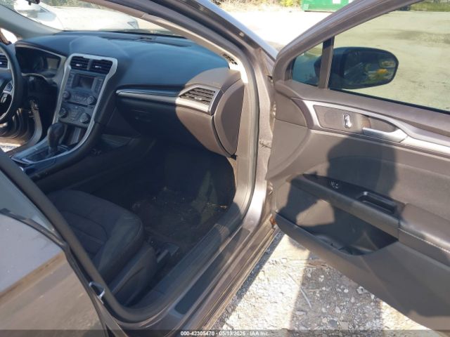 1FA6P0H77E5404761 Ford FUSION SE