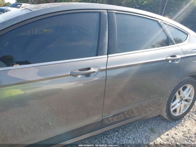 1FA6P0H77E5404761 Ford FUSION SE
