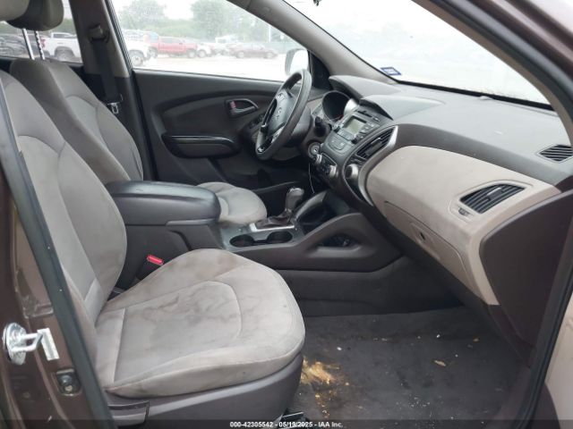 KM8JT3AF9EU851791 Hyundai TUCSON GLS
