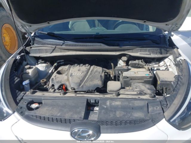 KM8JUCAG3EU807730 Hyundai TUCSON SE