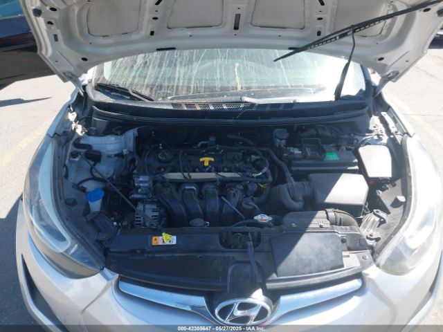 5NPDH4AE5FH622911 Hyundai ELANTRA SE
