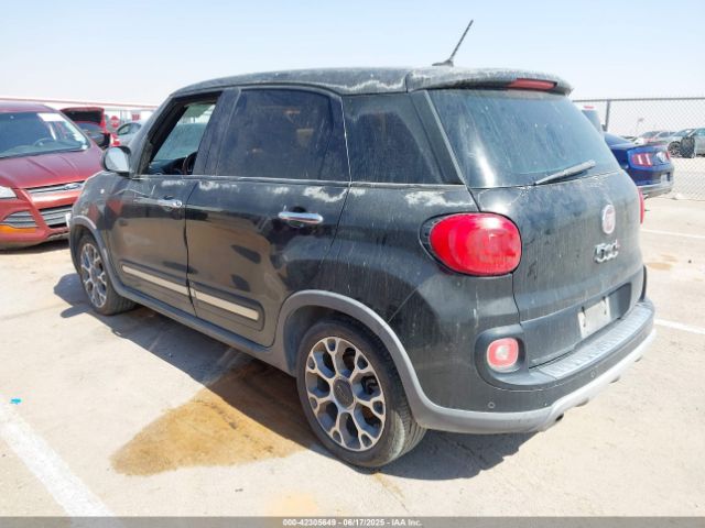 2014 FIAT 500L ZFBCFADH4EZ008836 Photo 2