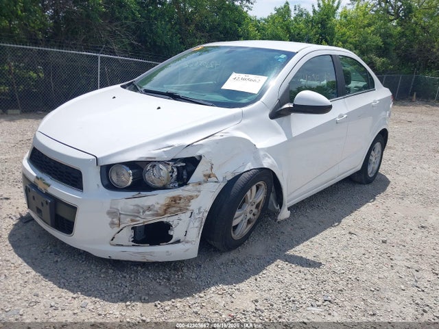 1G1JC5SH5E4187031 Chevrolet Sonic Lt Auto