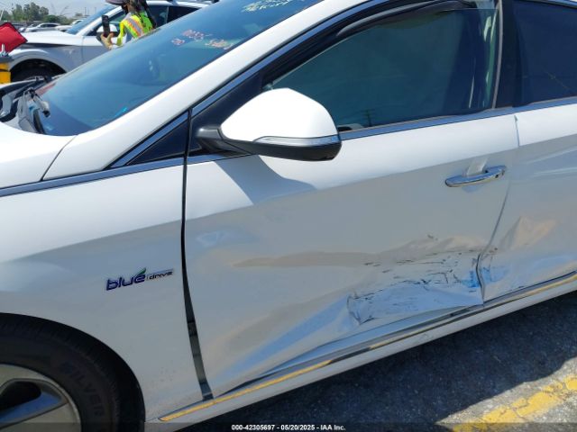 KMHE34L1XGA018806 Hyundai Sonata Hybrid Limited
