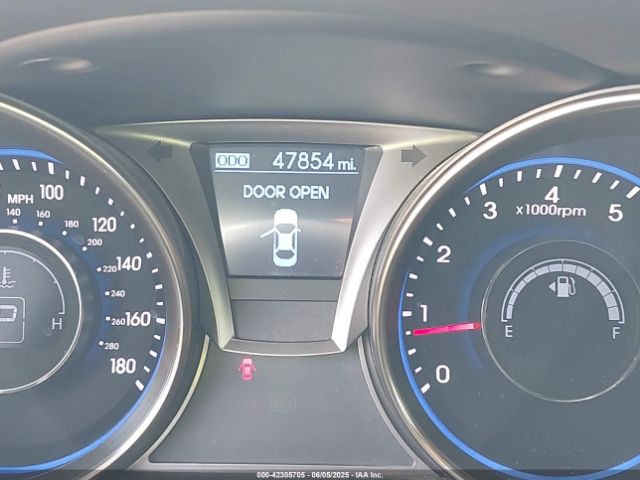 KMHHU6KJ4GU134671 Hyundai Genesis 3.8 Ultimate