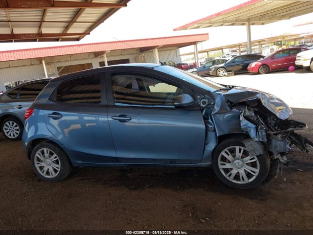JM1DE1KZ3E0172194 Mazda Mazda2 Sport