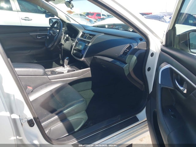 1N4AL3AP6JC266203 Nissan Altima 2.5 Sr