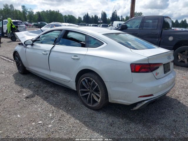 2019 AUDI S5 WAUC4CF59KA026631 Photo 2
