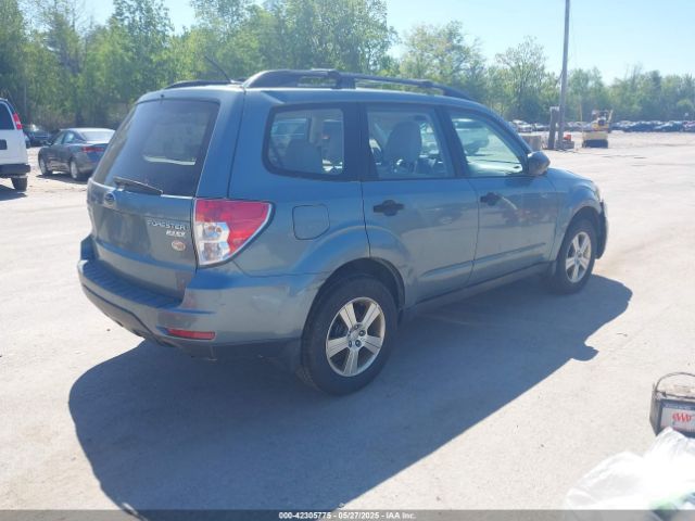 2013 SUBARU FORESTER JF2SHABC9DG404623 Photo 3