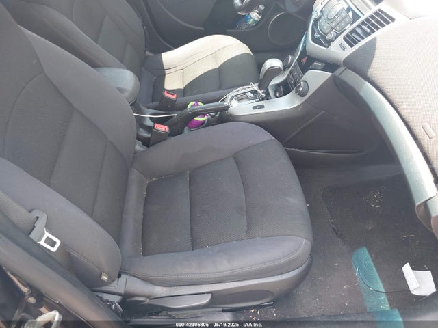 1G1PC5SB3E7426743 Chevrolet Cruze 1lt Auto