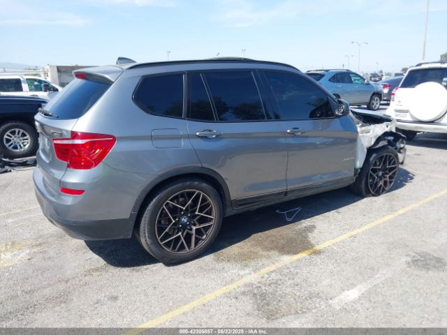 2017 BMW X3 5UXWX9C3XH0W68155 Photo 3