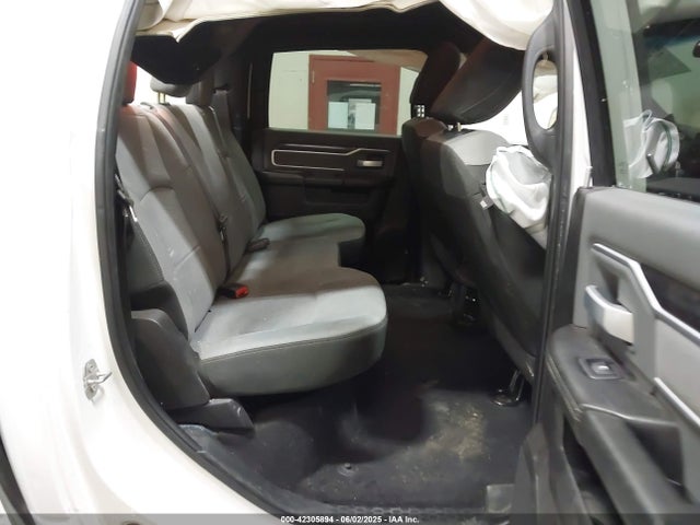 3C6UR5JL5MG554642 RAM 2500