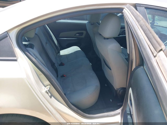 1G1PC5SBXE7467130 Chevrolet Cruze 1lt Auto