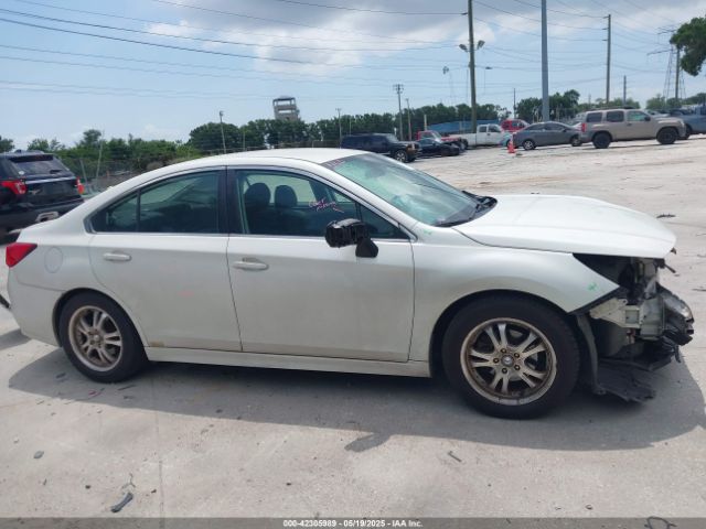 4S3BNBA6XF3056799 Subaru Legacy 2.5i