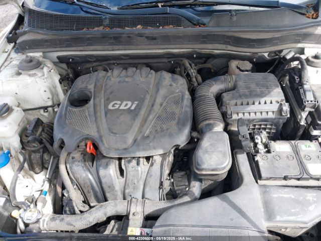KNAGM4A77F5621895 KIA Optima Lx
