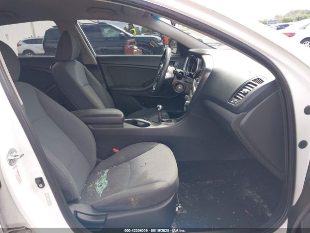 KNAGM4A77F5621895 KIA Optima Lx