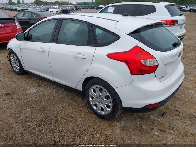1FADP3K21EL376148 Ford FOCUS SE