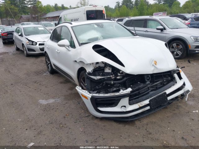 2022 PORSCHE MACAN WP1AG2A57NLB20341