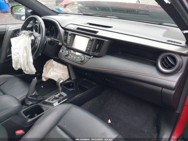 2T3JFREV4GW414626 Toyota RAV4 SE