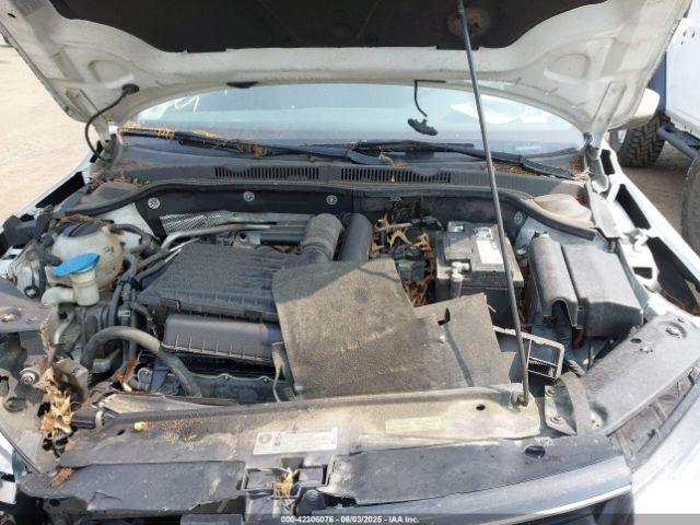 3VW2B7AJ0HM303417 Volkswagen Jetta 1.4t S