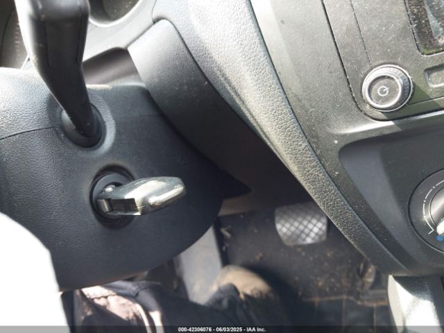 3VW2B7AJ0HM303417 Volkswagen Jetta 1.4t S