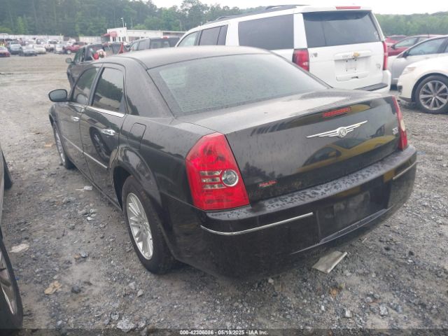 2010 CHRYSLER 300 2C3CA4CD9AH173761 Photo 2