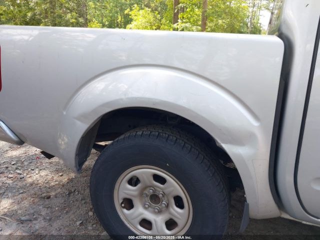 1N6AD0ER0FN711979 Nissan FRONTIER S