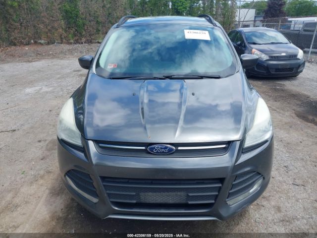 1FMCU9GX1FUB99792 Ford ESCAPE SE