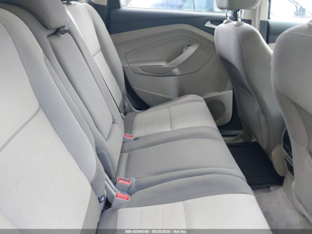 1FMCU9GX1FUB99792 Ford ESCAPE SE