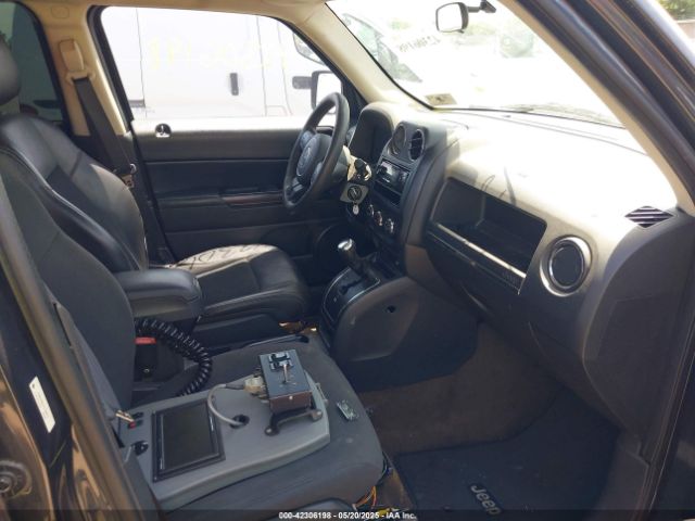 1C4NJPBB7FD106912 Jeep Patriot Sport