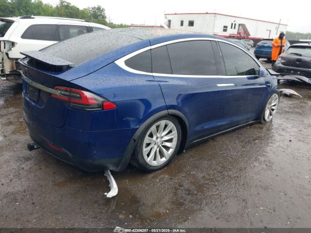 2017 TESLA MODEL X 5YJXCBE2XHF060702 Photo 3