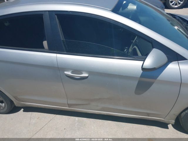 5NPD84LF1JH401949 Hyundai ELANTRA SEL