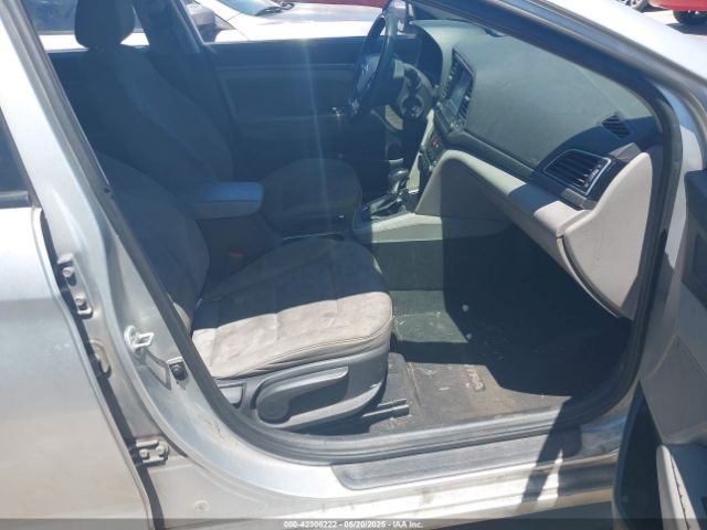 5NPD84LF1JH401949 Hyundai ELANTRA SEL